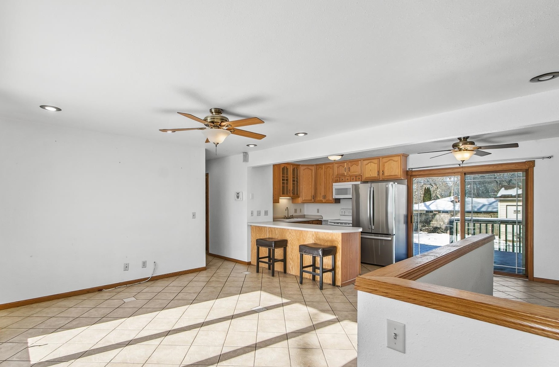 137 Belmont Road Madison, WI 53714 - Photo 4 of 34