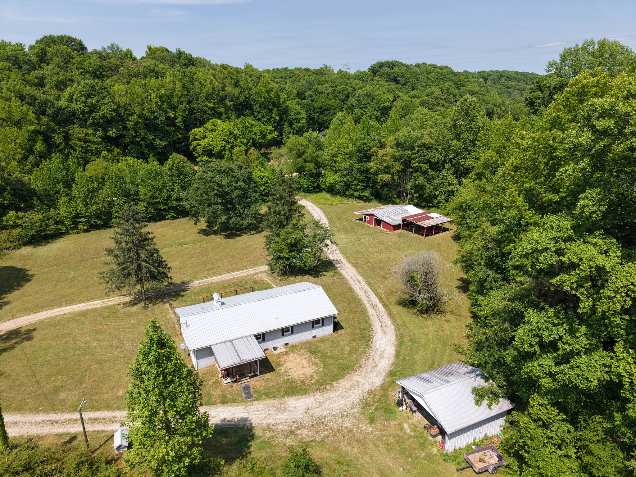 8150 Suckstem Branch Road Lawrenceburg, TN 38464 - Photo 32 of 40