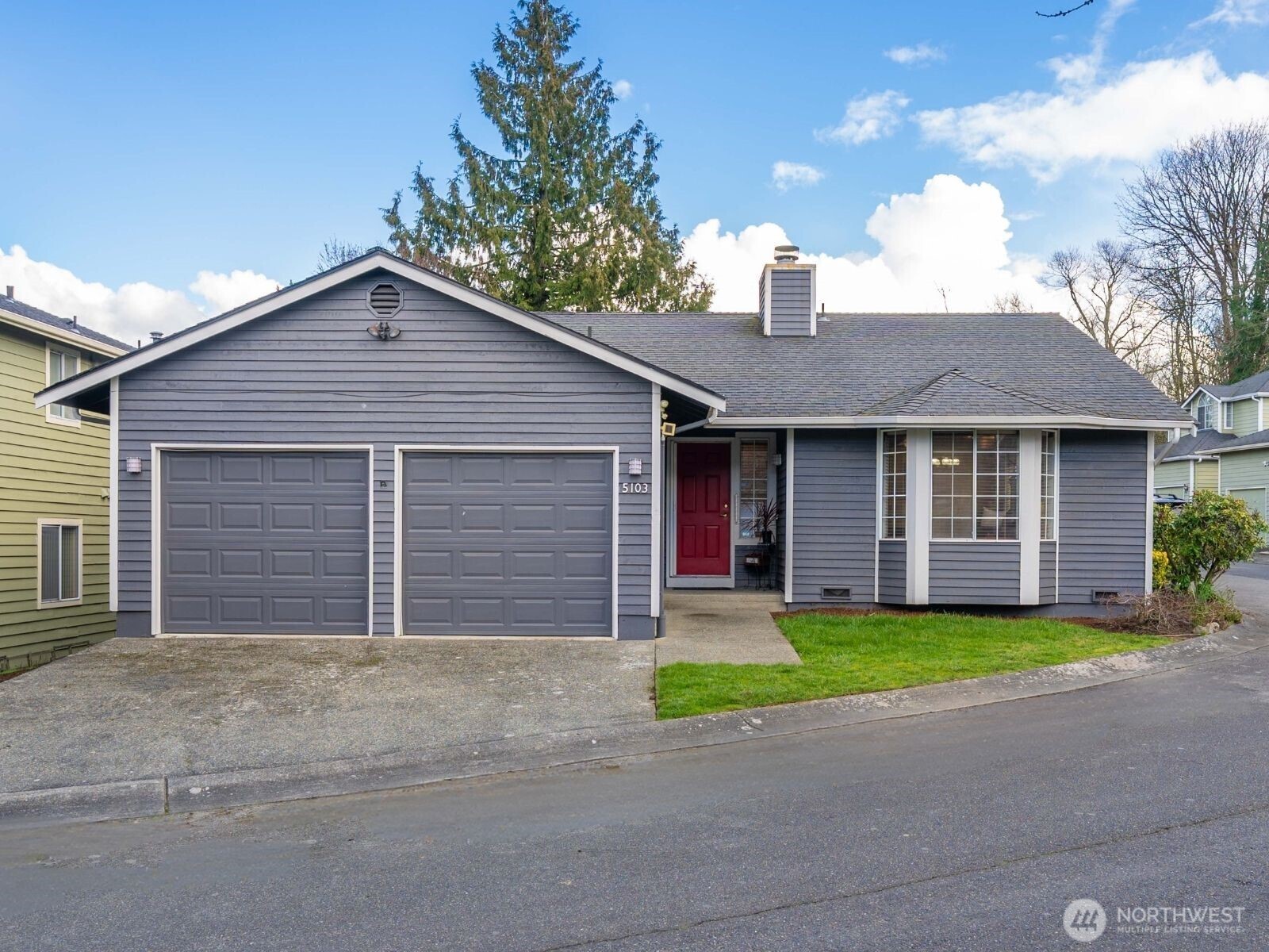5103 South Garden Loop Road, Unit 25 Seattle, WA 98118 - Photo 1 of 22