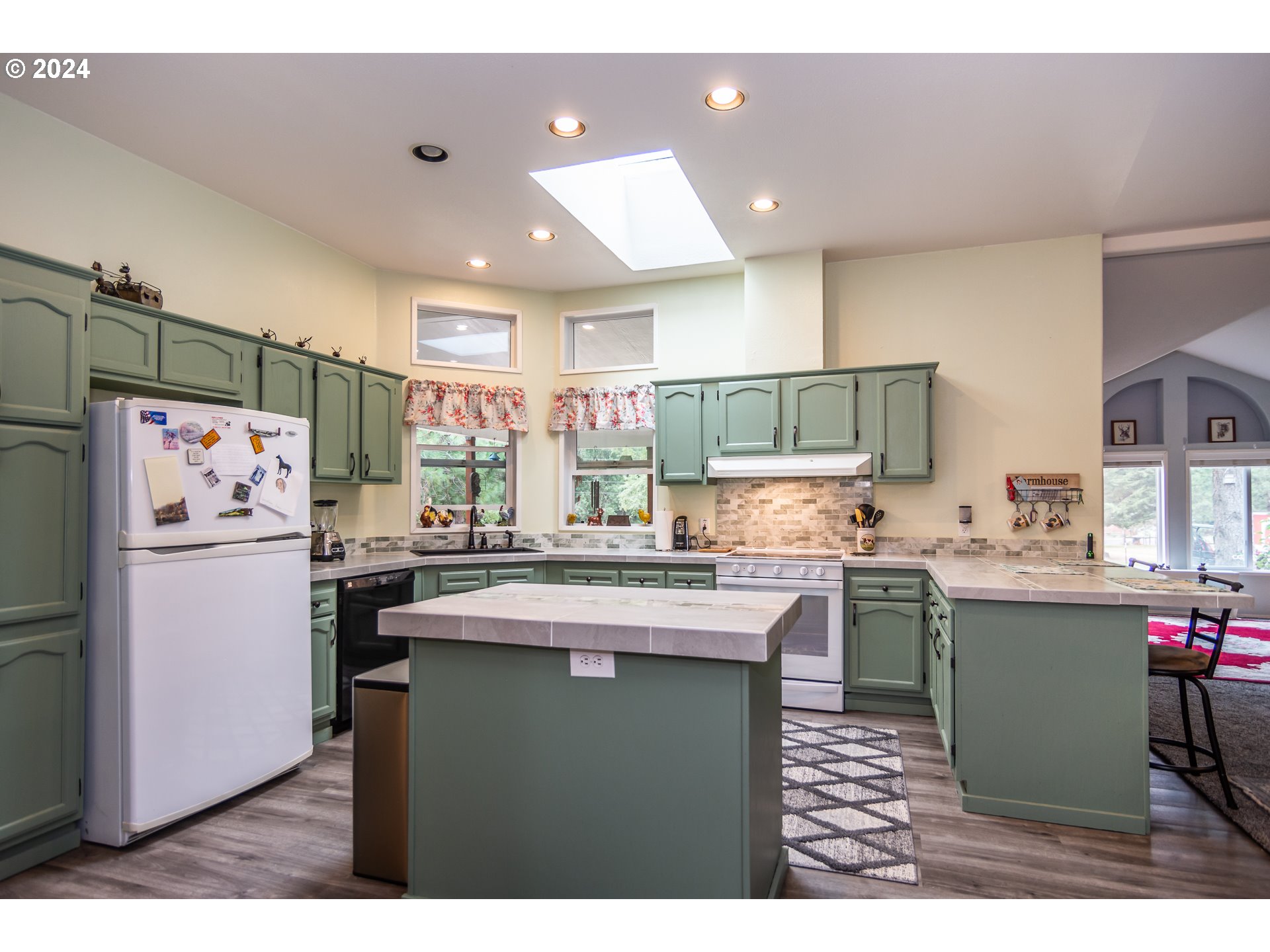 3762 Upper Cow Creek Road Azalea, OR 97410 - Photo 15 of 48 Gallery Image 15