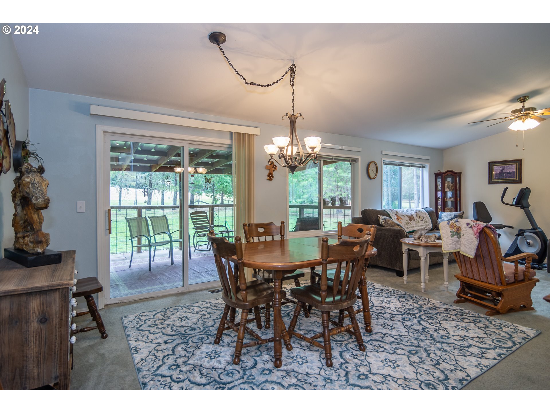3762 Upper Cow Creek Road Azalea, OR 97410 - Photo 9 of 48 Dining Area