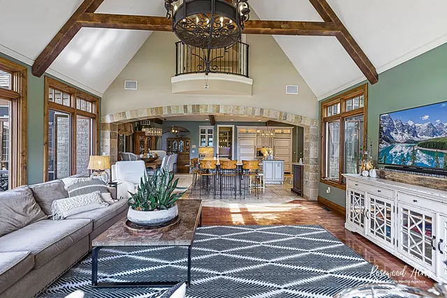 $1,350,000 | 2664 Waldron Avenue, Kankakee, IL 60901