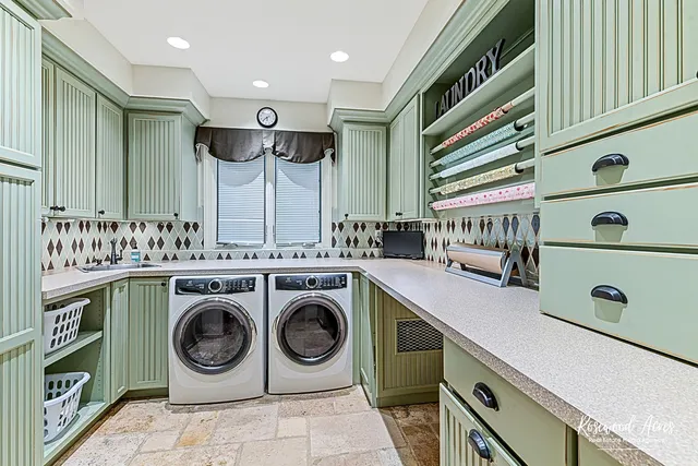 $1,350,000 | 2664 Waldron Avenue, Kankakee, IL 60901