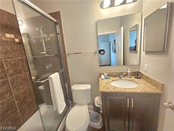 $4,000 | 1919 Southwest 26th Terrace, Cape Coral, FL 33914