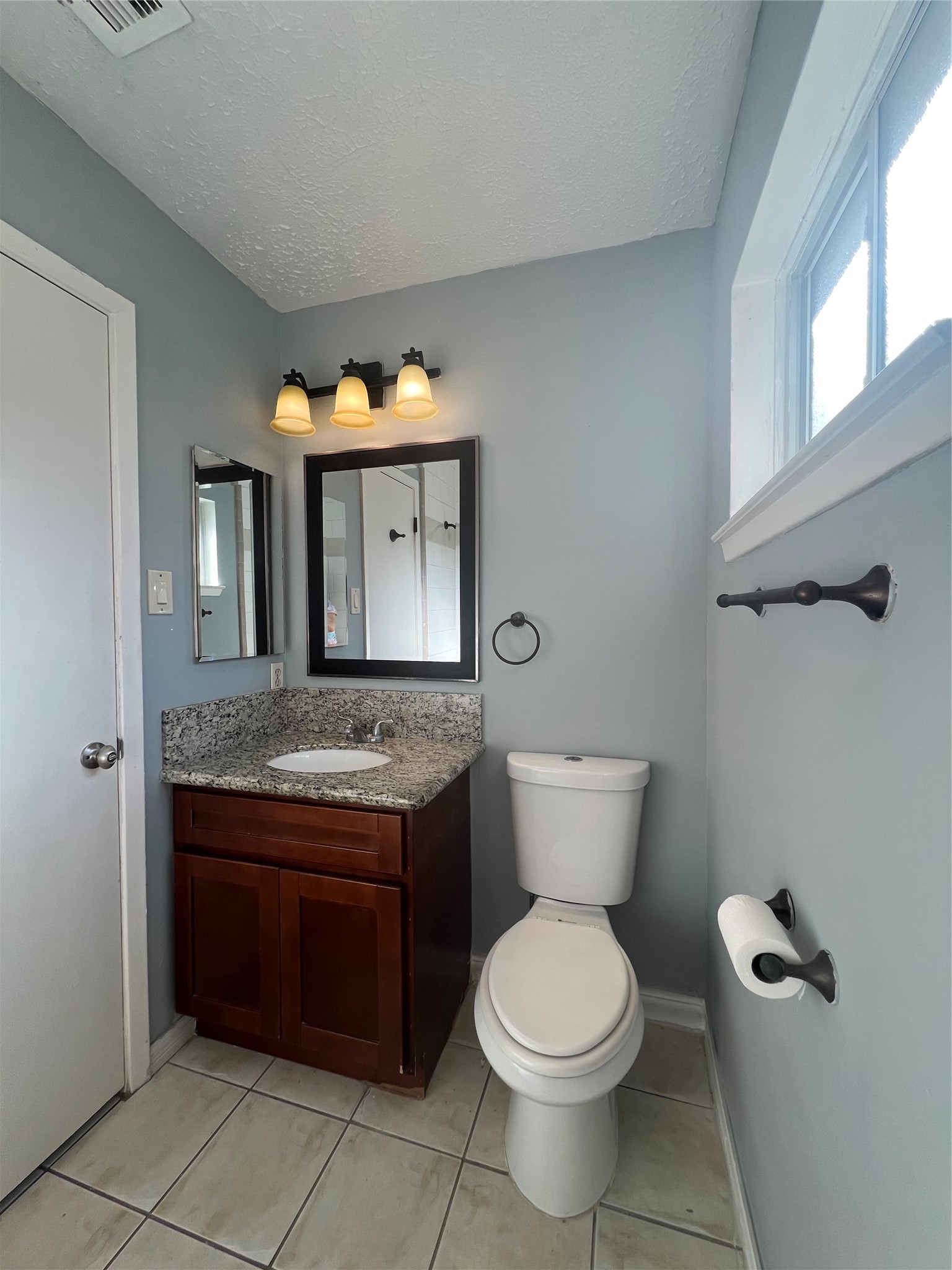 2406 Ridge Hollow Drive Houston, TX 77067 - Photo 25 of 46