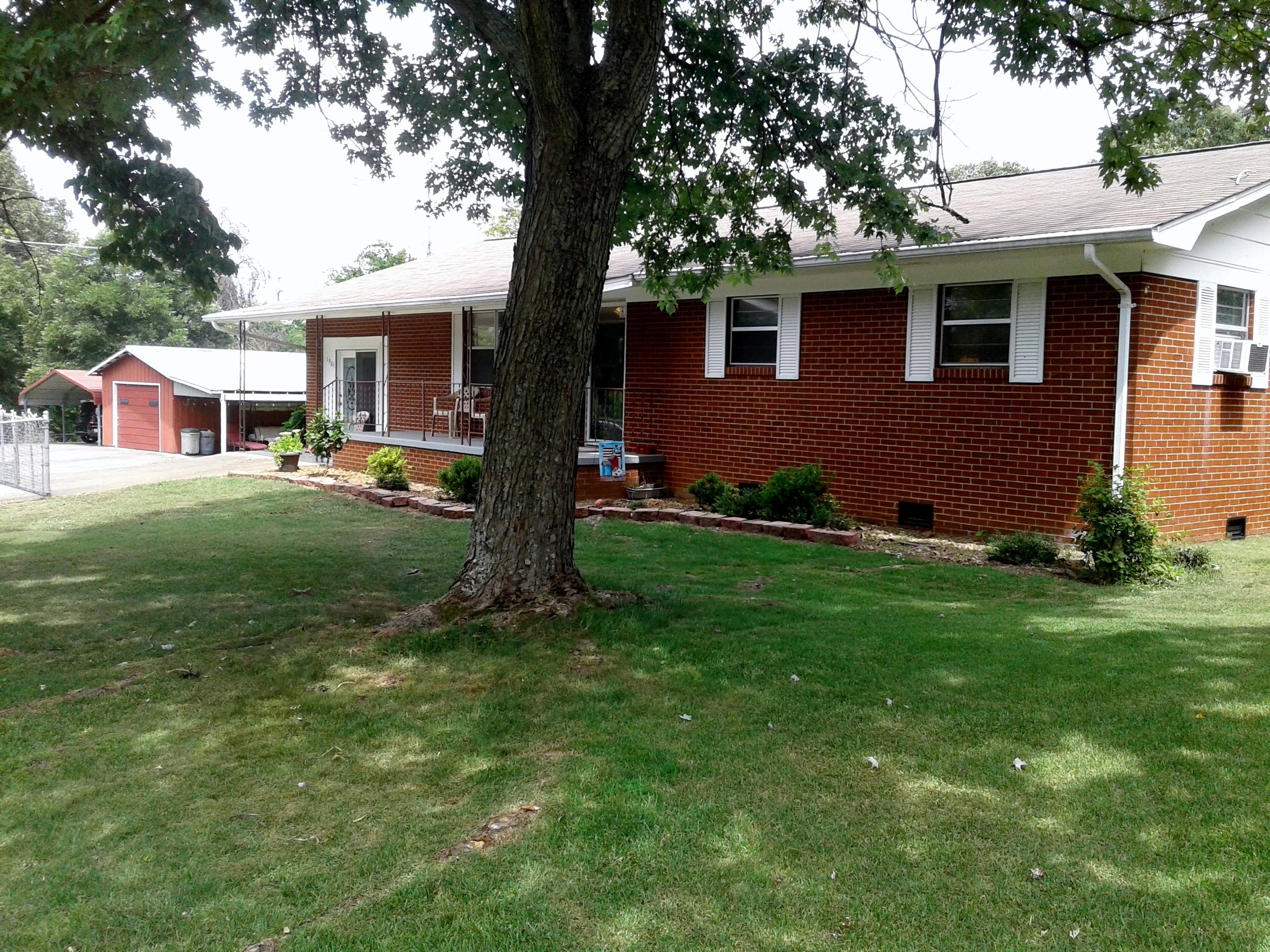 1906 Shasta Road Maryville, TN 37801 - Photo 4 of 29 PIC 1