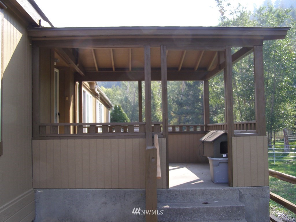 1860 Blue Creek Road Walla Walla, WA 99362 - Photo 26 of 28