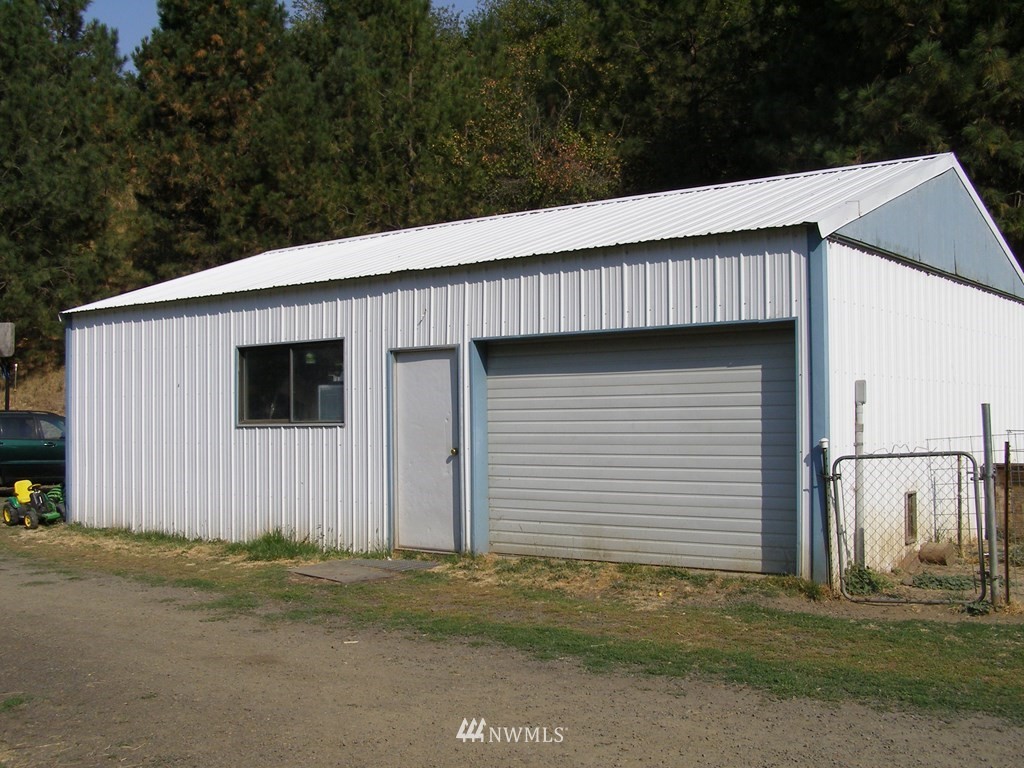 1860 Blue Creek Road Walla Walla, WA 99362 - Photo 28 of 28