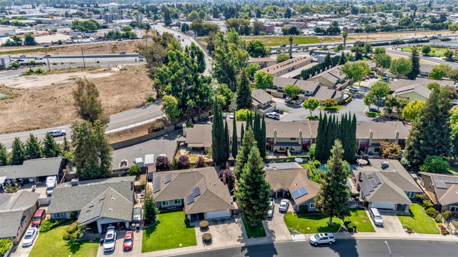 228 Tiffany Circle Ripon, CA 95366 - Photo 28 of 28 Gallery Image 28
