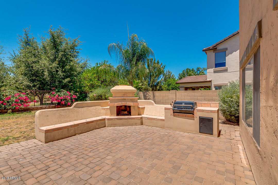 4581 East Ruffian Road Gilbert, AZ 85297 - Photo 6 of 57 OUTDOOR LIVING