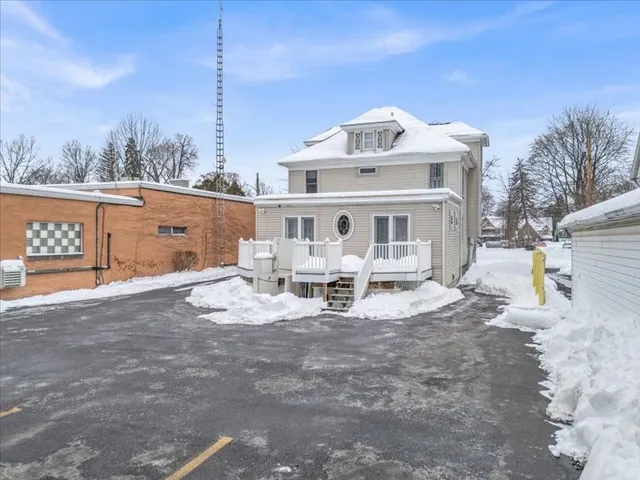 $650 | 217 Jefferson Avenue, Unit 4, Endicott, NY 13760