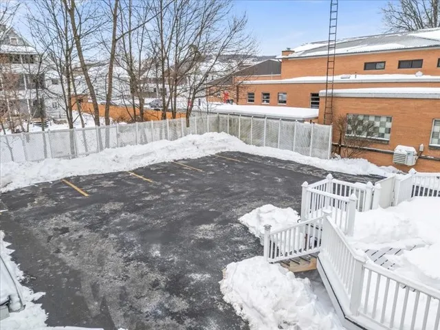 $650 | 217 Jefferson Avenue, Unit 4, Endicott, NY 13760