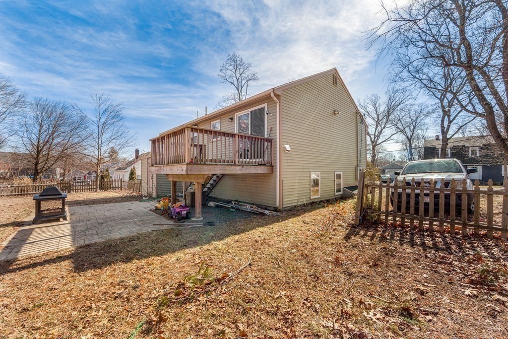 223 Mendon Road Attleboro, MA 02703 - Photo 4 of 29 Gallery Image 4