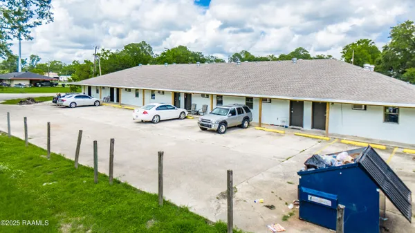 $670 | 314 Deare Street, Unit 21, New Iberia, LA 70560