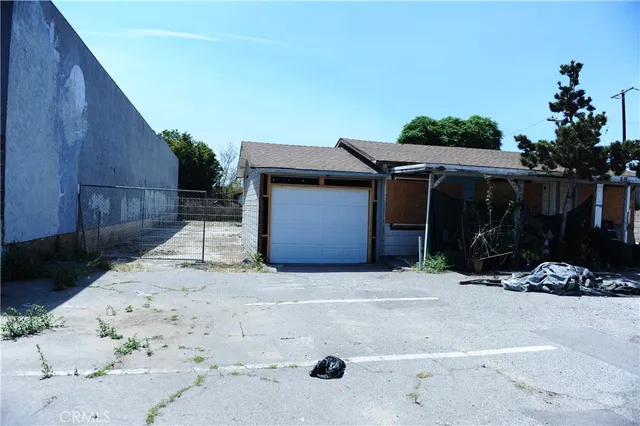 $2,288,888 | 4522 West 1st Street, Santa Ana, CA 92704