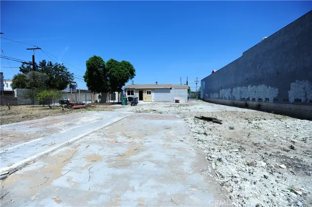 $2,288,888 | 4522 West 1st Street, Santa Ana, CA 92704