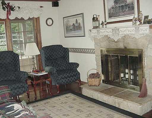 1752 Partridge Run Road Upper St. Clair, PA 15241 - Photo 6 of 8 Gallery Image 6