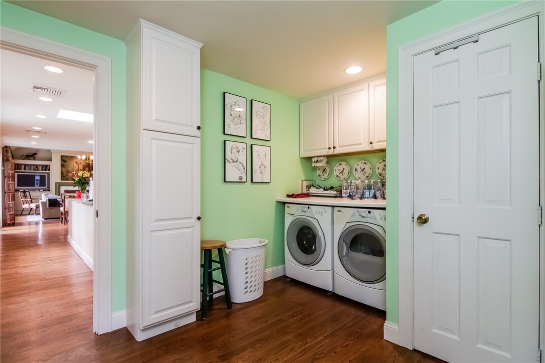 50 Old Boston Neck Road Narragansett, RI 02882 - Photo 28 of 37 Laundry Area