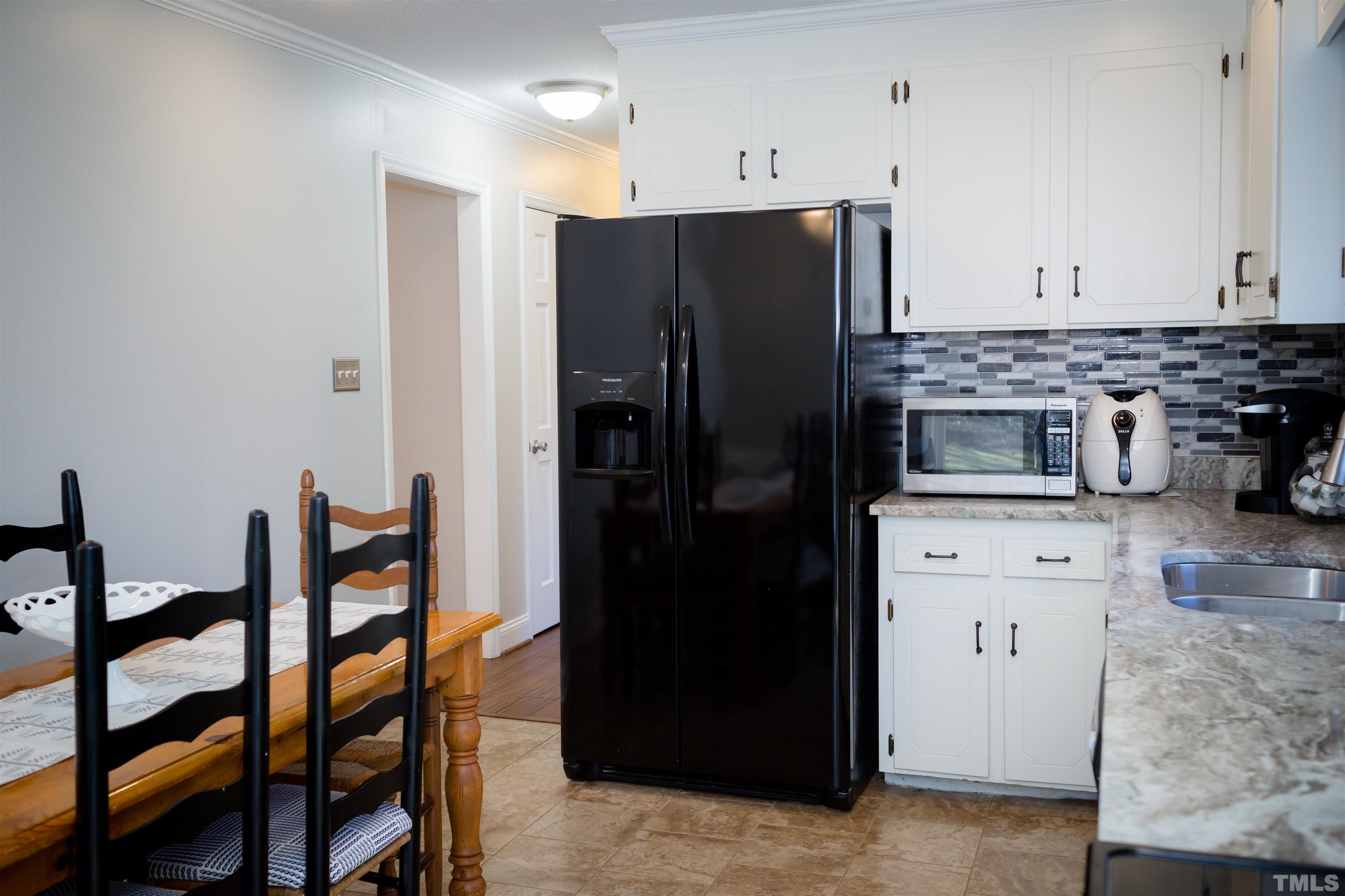 6303 Ribbon Trough Court Raleigh, NC 27603 - Photo 3 of 38 Gallery Image 3