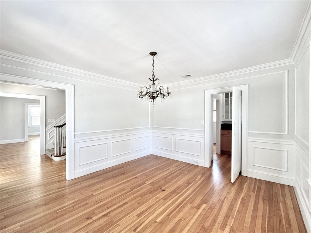 23 Benton Road Belmont, MA 02478 - Photo 9 of 27