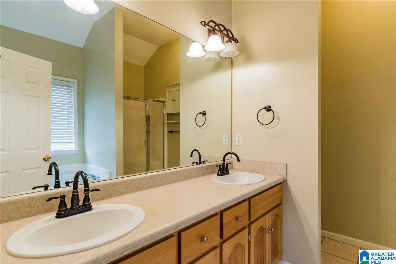 550 Hackberry Ridge Cove Birmingham, AL 35226 - Photo 17 of 28