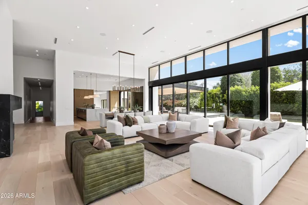 $13,000,000 | 6601 East San Miguel Avenue, Paradise Valley, AZ 85253