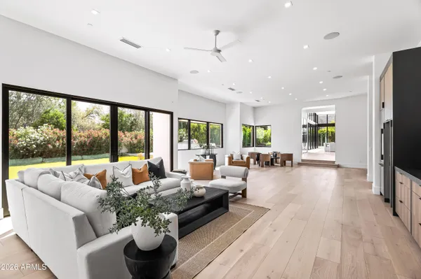 $13,000,000 | 6601 East San Miguel Avenue, Paradise Valley, AZ 85253