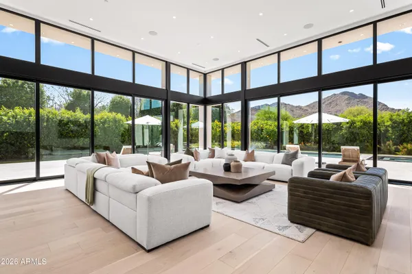 $13,000,000 | 6601 East San Miguel Avenue, Paradise Valley, AZ 85253