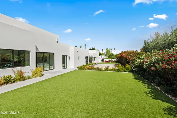 $13,000,000 | 6601 East San Miguel Avenue, Paradise Valley, AZ 85253