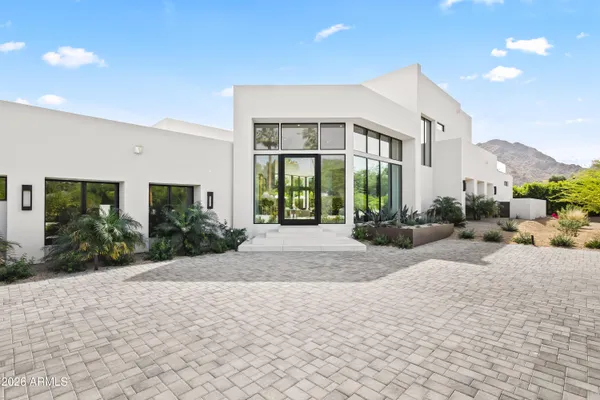 $13,000,000 | 6601 East San Miguel Avenue, Paradise Valley, AZ 85253