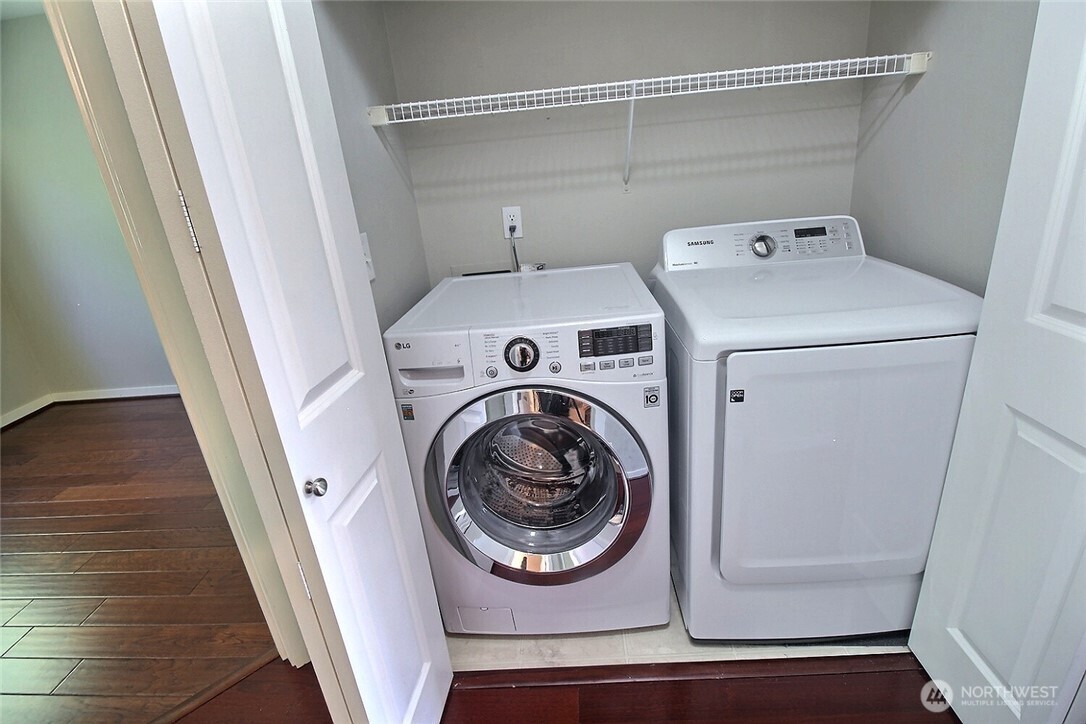 23300 Southeast Black Nugget Road, Unit H2 Issaquah, WA 98029 - Photo 25 of 36