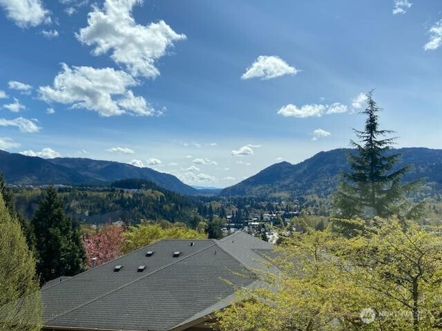 23300 Southeast Black Nugget Road, Unit H2 Issaquah, WA 98029 - Photo 36 of 36