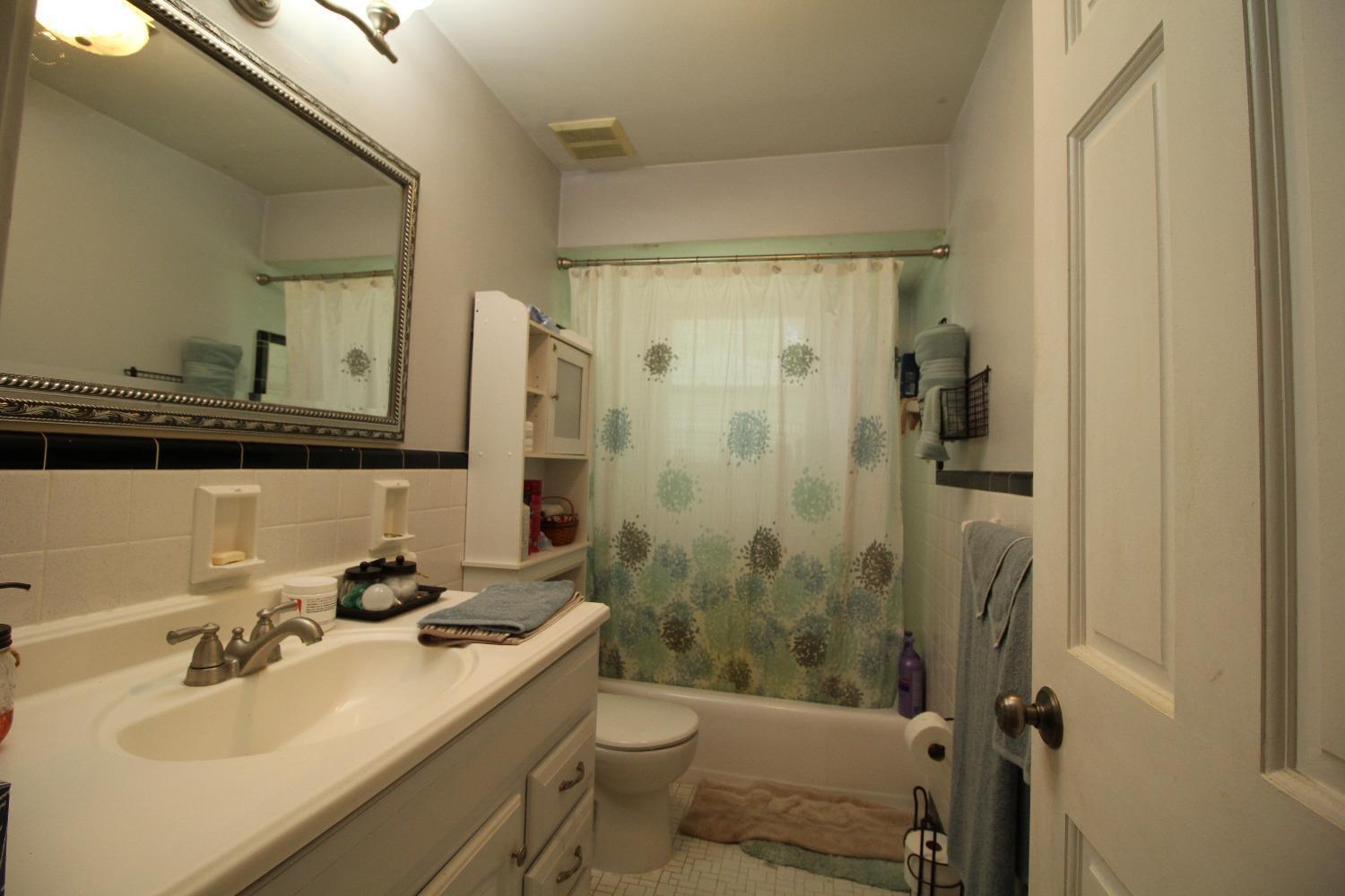 7610 Barret Road West Chester, OH 45069 - Photo 15 of 20