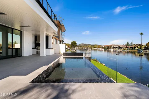 $8,000,000 | 3708 Brigantine Circle, Westlake Village, CA 91361