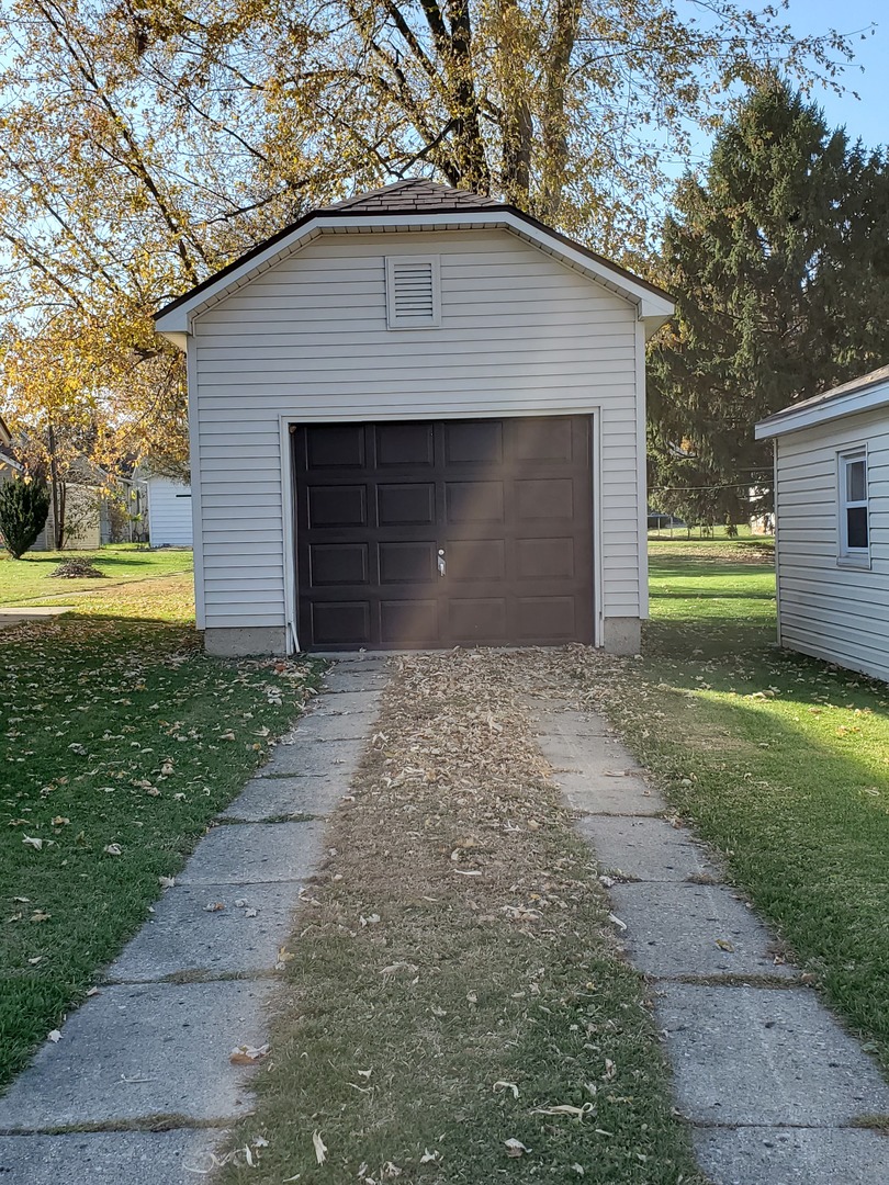 205 South 2nd Street Cherry, IL 61317 - Photo 4 of 8