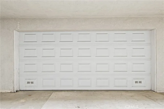 a view of a garage