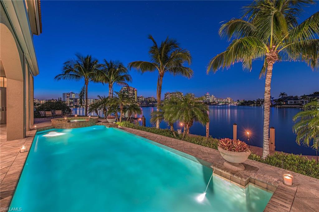 205 Bahia Point Naples, FL 34103 - Photo 3 of 11 Gallery Image 3