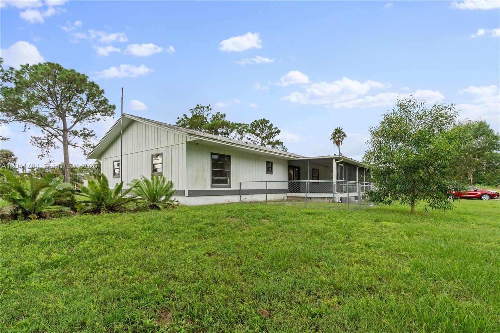 9949 154th Road North Jupiter, FL 33478 - Photo 7 of 33