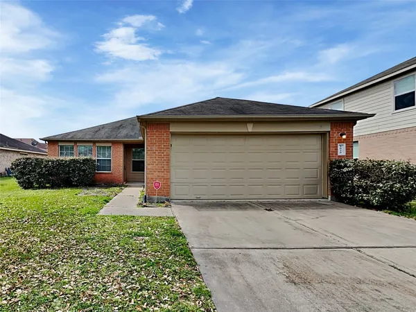 $1,930 | 3930 Hawthorn Glen Court, Fresno, TX 77545