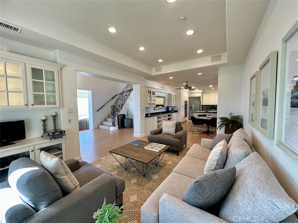 34385 Dana Strand Road, Unit A Dana Point, CA 92629 - Photo 16 of 38 Casual Room off Kitchen