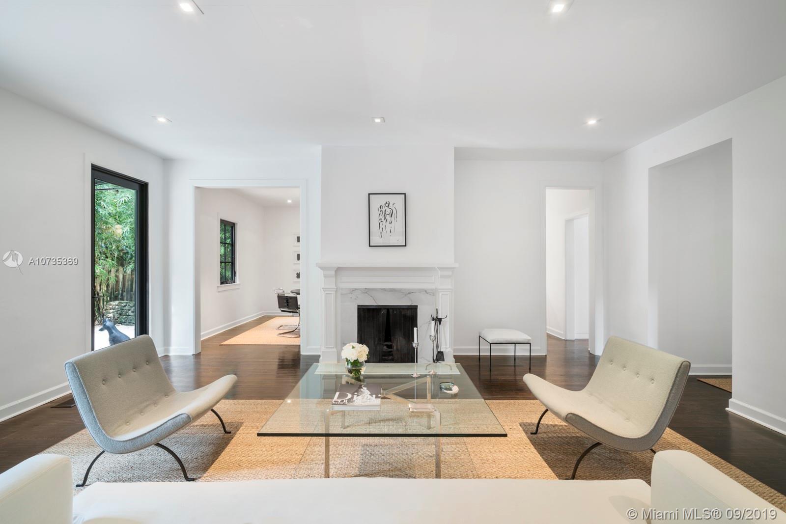 3679 Bougainvillea Road Miami, FL 33133 - Photo 3 of 35