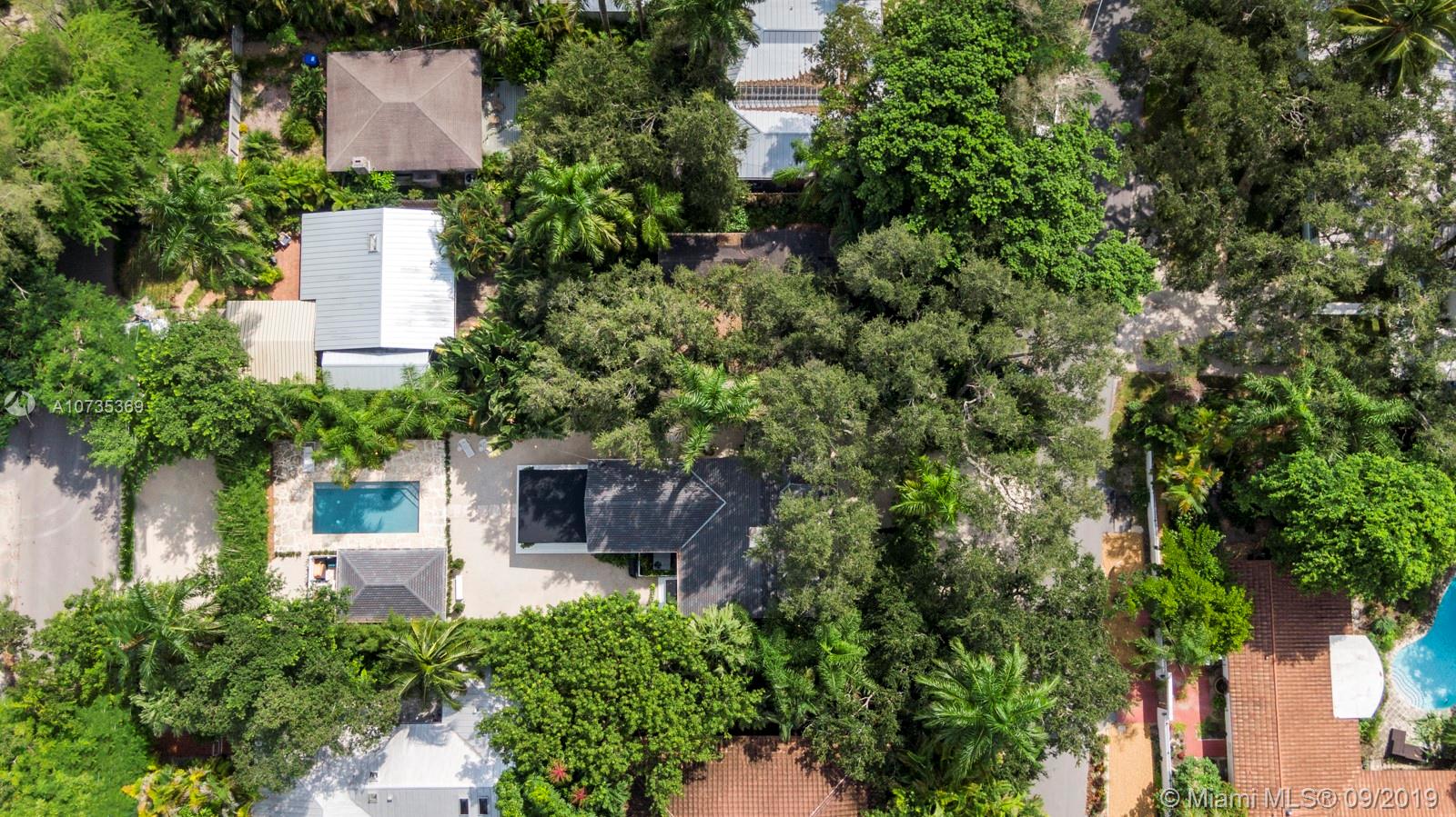 3679 Bougainvillea Road Miami, FL 33133 - Photo 30 of 35