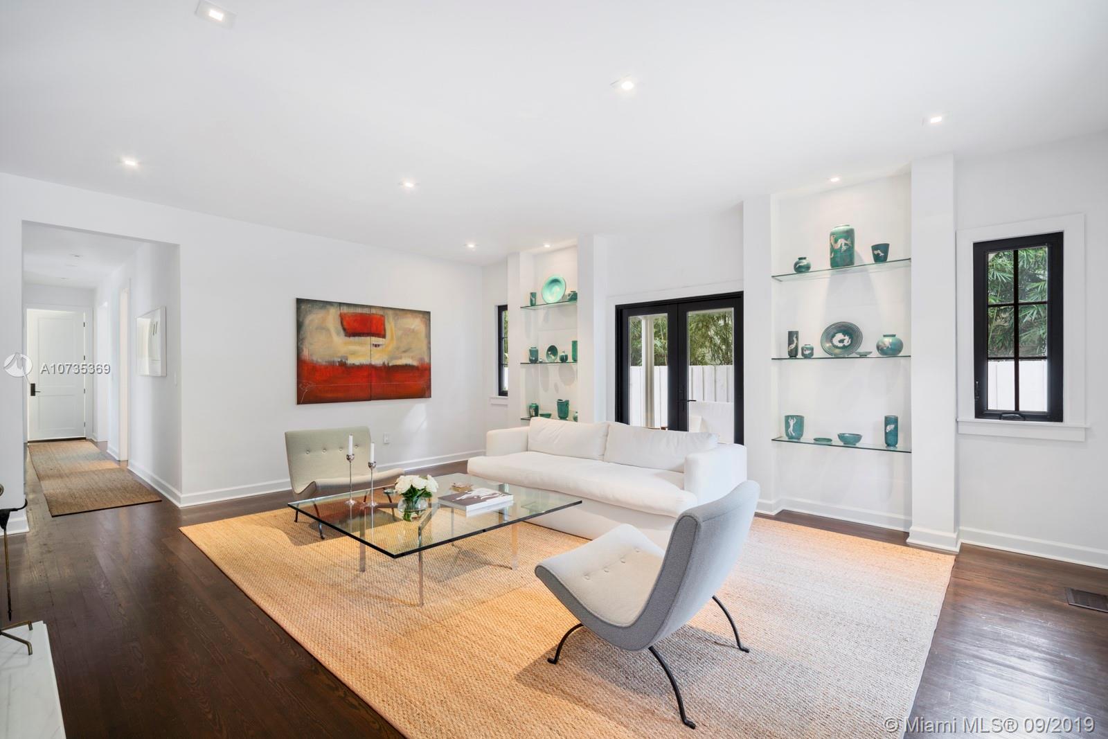 3679 Bougainvillea Road Miami, FL 33133 - Photo 4 of 35