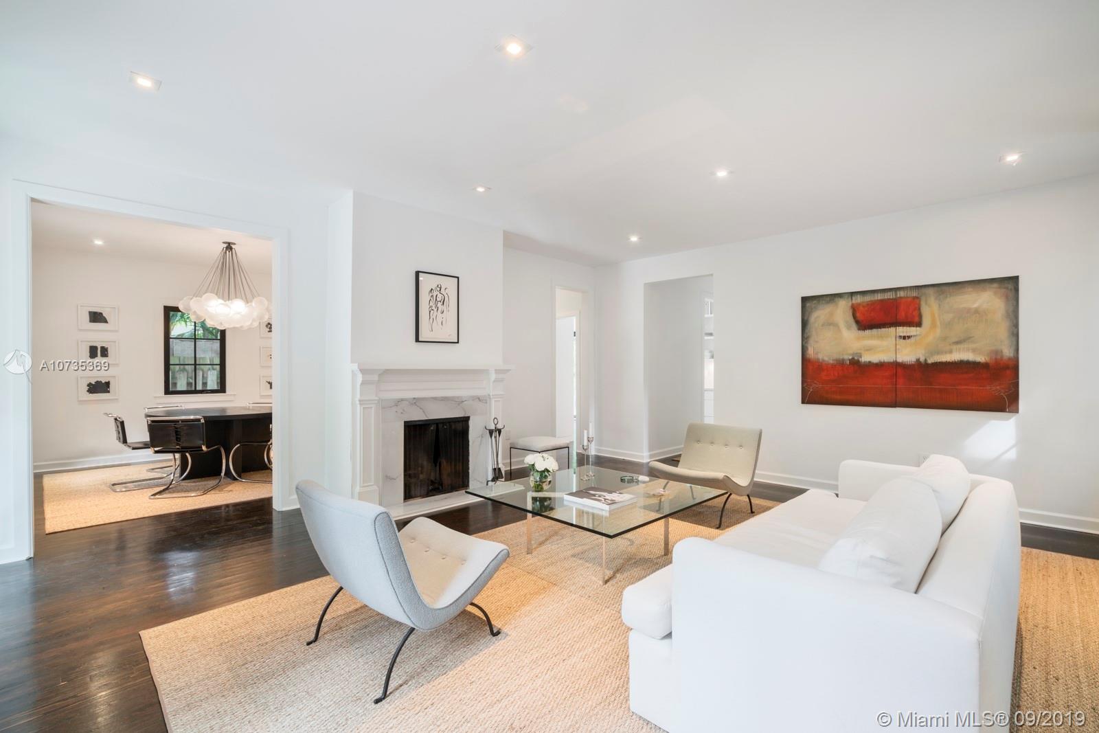 3679 Bougainvillea Road Miami, FL 33133 - Photo 5 of 35