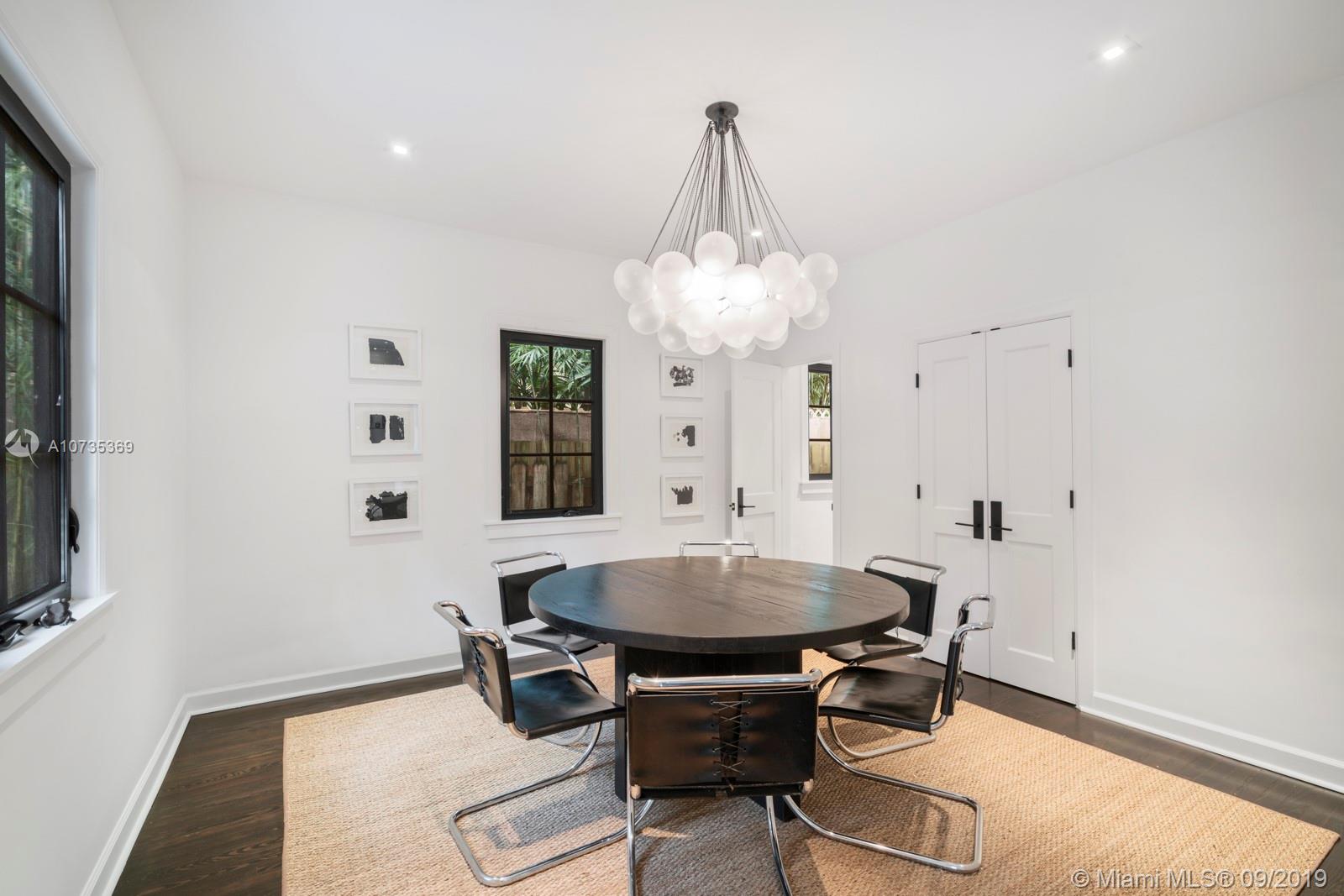 3679 Bougainvillea Road Miami, FL 33133 - Photo 6 of 35