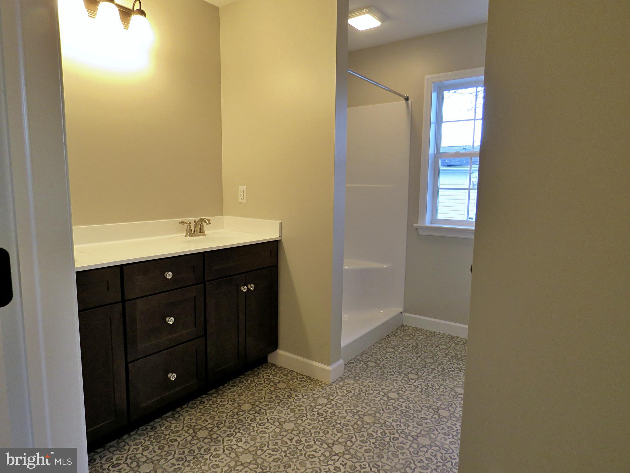 684 Hopeland Road Lititz, PA 17543 - Photo 12 of 21 Gallery Image 12