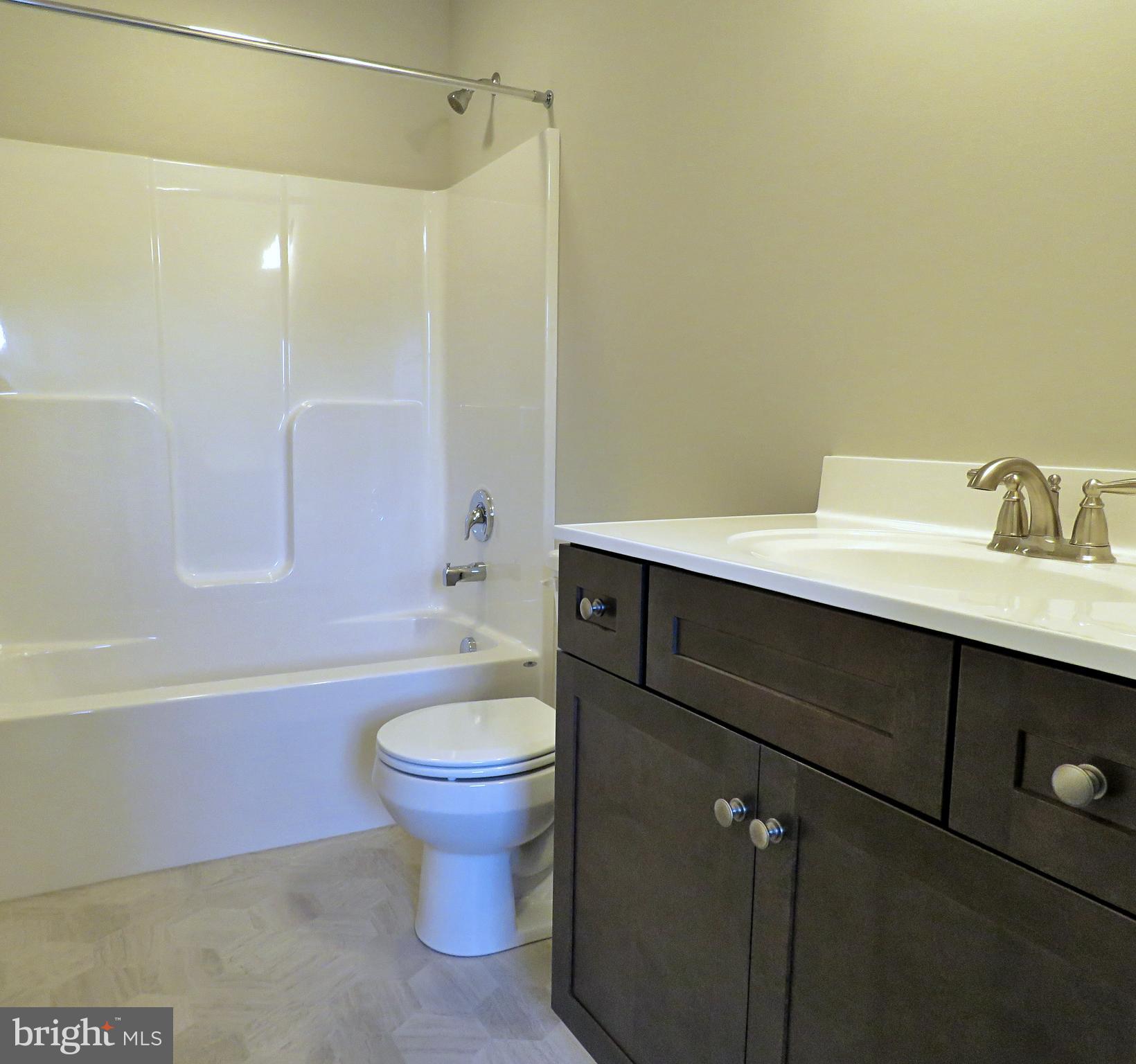 684 Hopeland Road Lititz, PA 17543 - Photo 14 of 21 Gallery Image 14