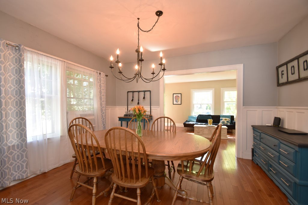 2884 Warrington Road Cleveland, OH 44120 - Photo 8 of 28 Gallery Image 8