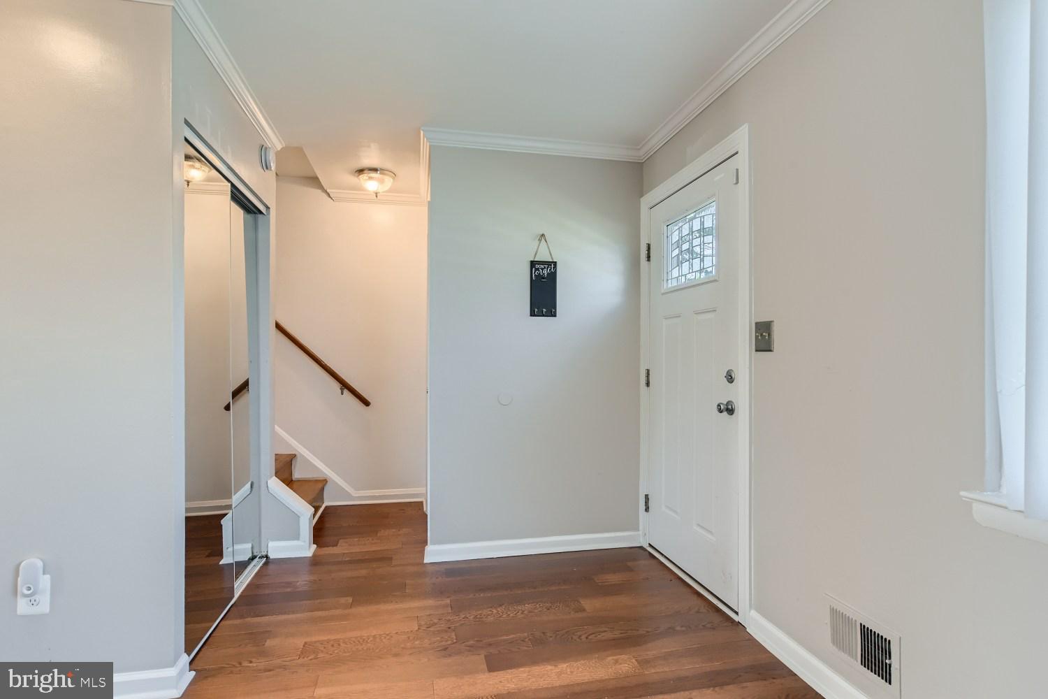 3925 Bryony Road Randallstown, MD 21133 - Photo 4 of 25 Main Level Entry