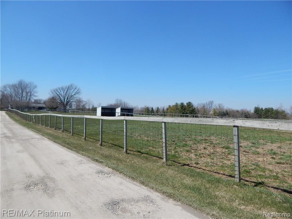 7610 Dixboro Road South Lyon, MI 48178 - Photo 61 of 71 Dixboro011.JPG